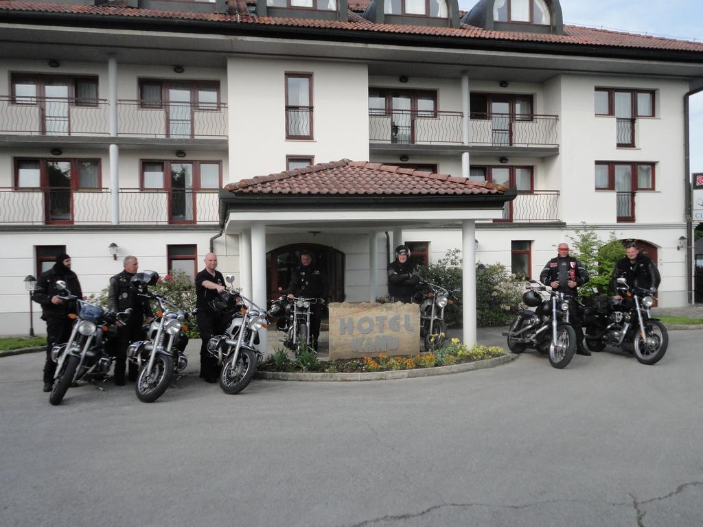 Hotel Kanu - Resort & Caravanning Smlednik Exterior foto